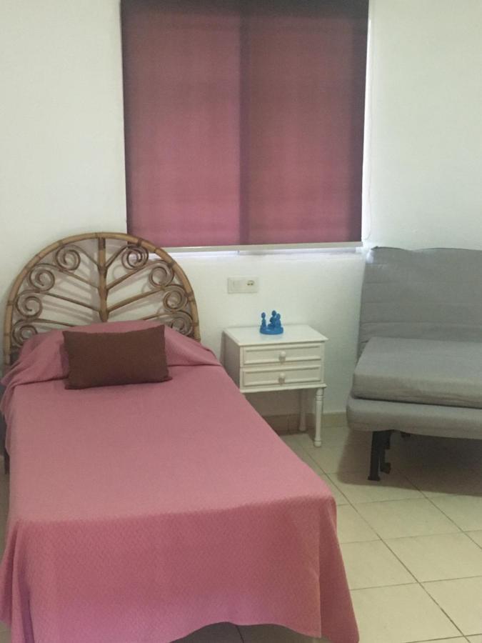 2 Bedroom Apartment Jardines Canarios Los Cristianos Tenerife Arona  Exteriör bild